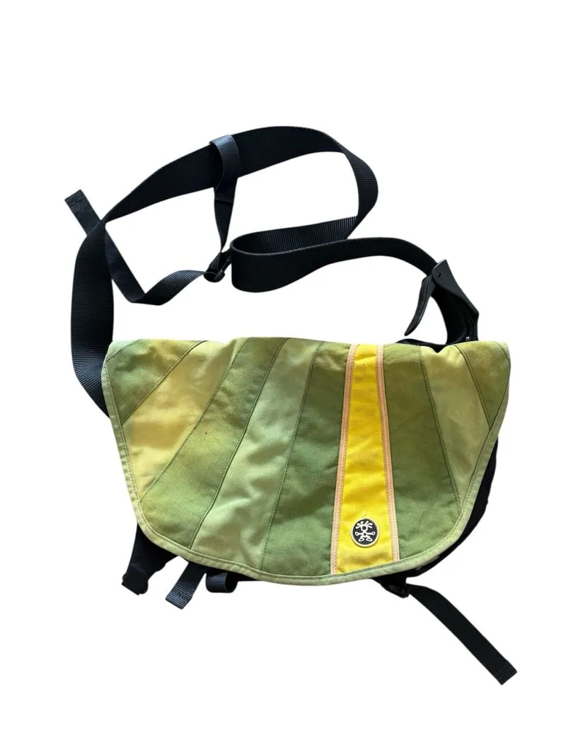 Crumpler the burney rustle blanket slingbag photo 1