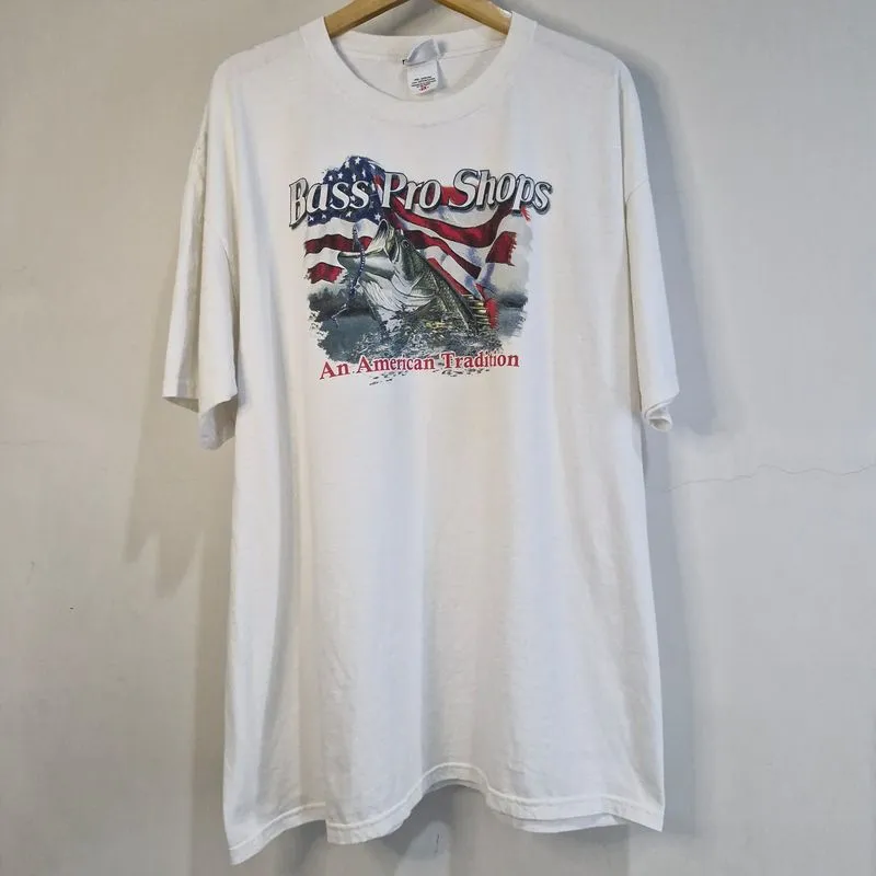 Kaos Bass Pro Shops An American Tradition Official Tag photo 1