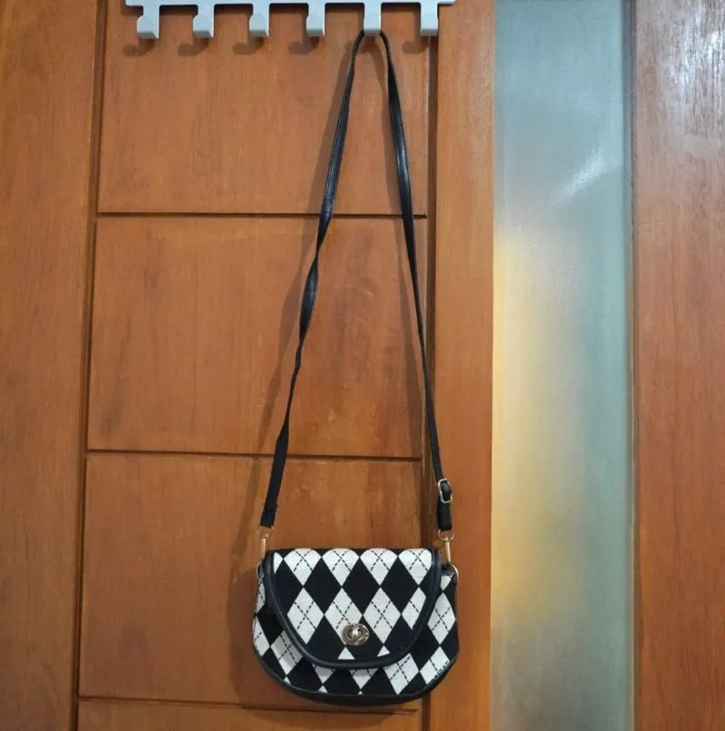 Tas selempang photo 1