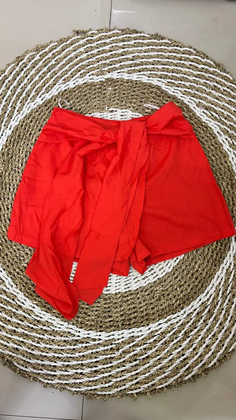 Hot pants oranye love bonito photo 1
