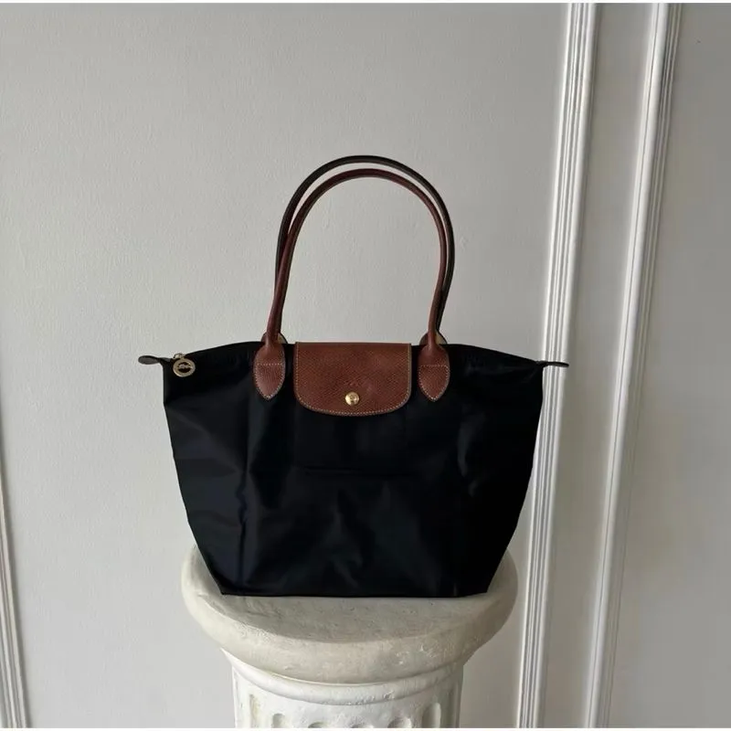 Longchamp Black Classic Tote Bag photo 1