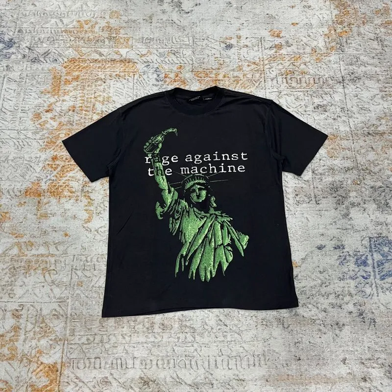 Rage Against the Machine Statute of Liberty  by Cotton On  photo 1