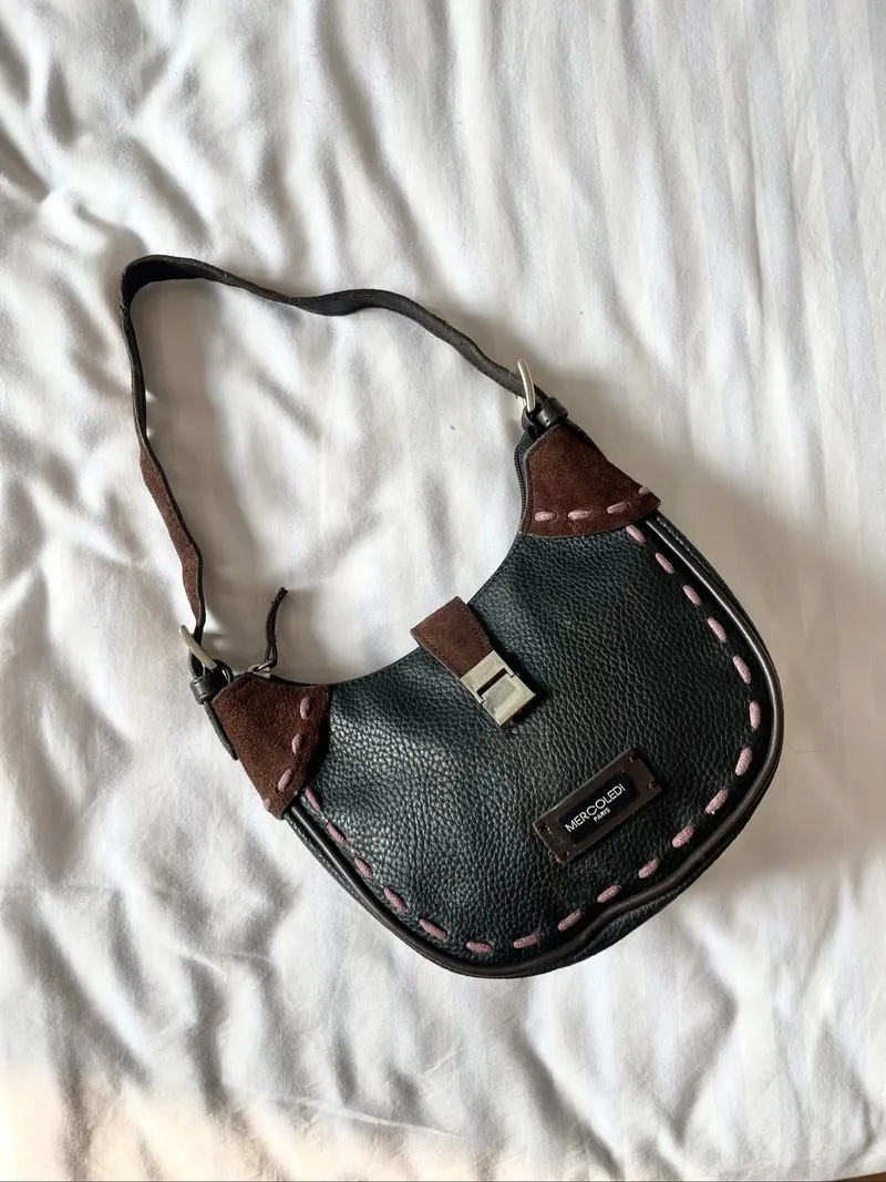 2000’s MERCOLEDI PARIS STITCH HALFMOON SHOULDER photo 1