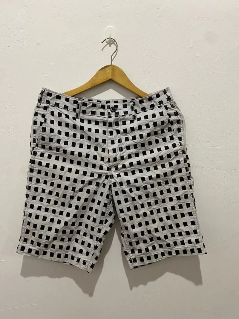 Uniqlo short pants  photo 1