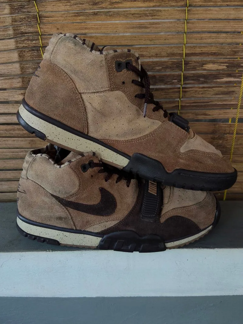 NIKE trainer 1 photo 1