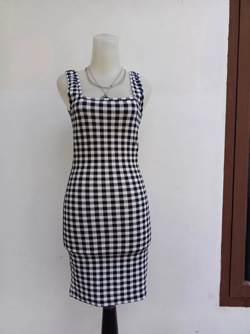 dress shein photo 1