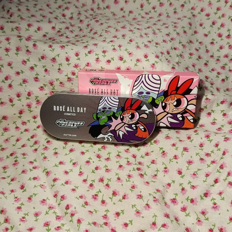 [NEW]Rosé All Day Cosmetics The Powerpuff Girls Eyeshadow Pa photo 1