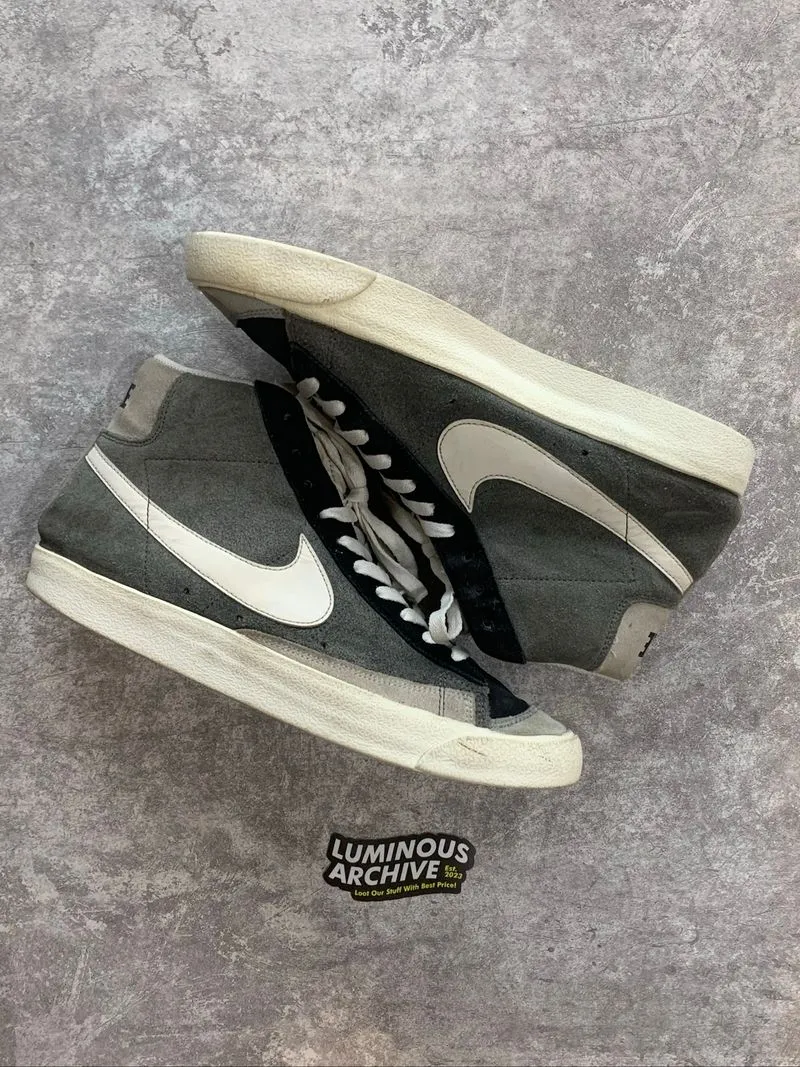 Nike Blazer mid 77 vtg cool grey photo 1