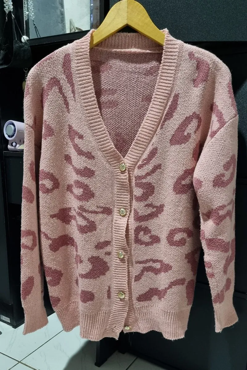 Cardigan photo 1