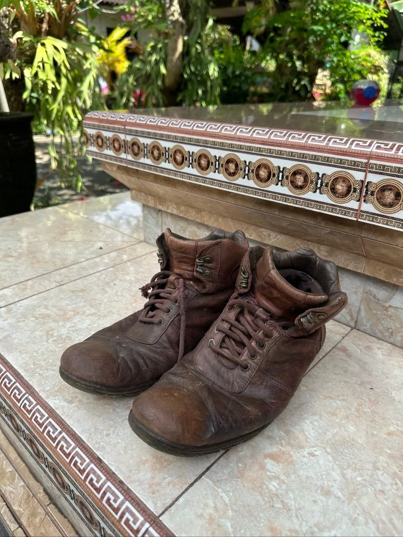 Dijual sepatu kulit boot Gino Mariani photo 1