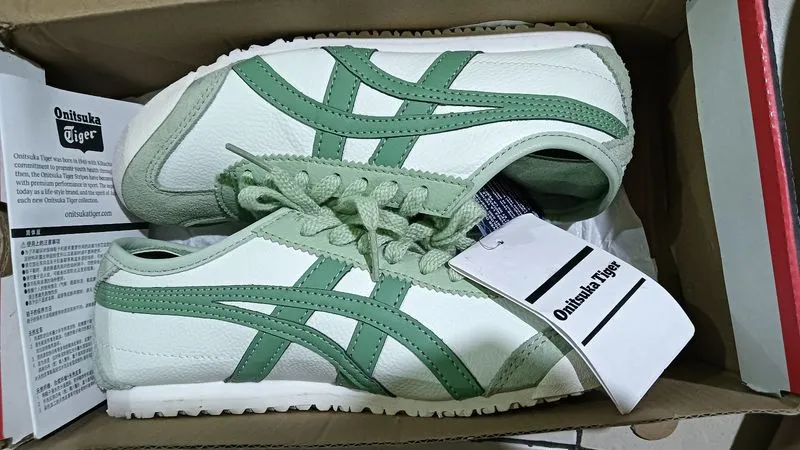 Onitsuka Tiger Mexico 66 photo 1