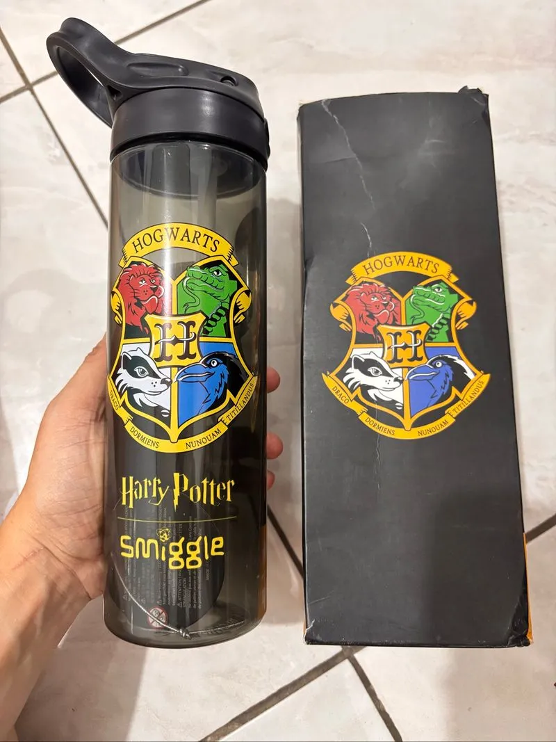 Tumbler Smiggle (spore miror) Harry Potter series photo 1
