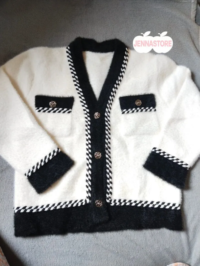 Cardigan rajut fuzzy tweed BKK photo 1