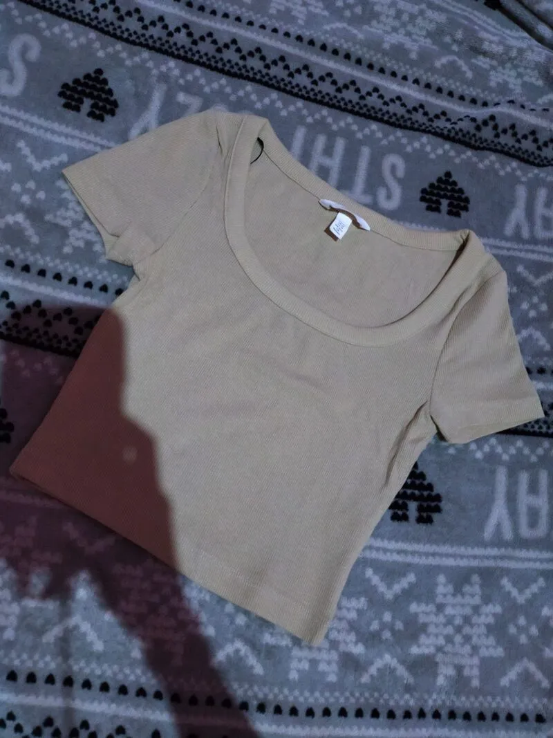 H&M croptop bundling get 2 photo 1