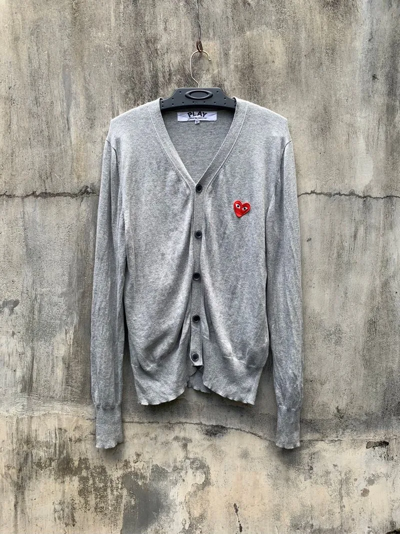 Play Comme des Garcons Cardigan photo 1