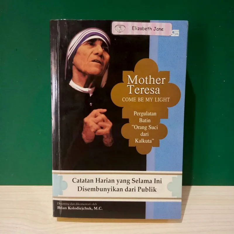 Original Buku Mother Teresa Come Be My Light photo 1