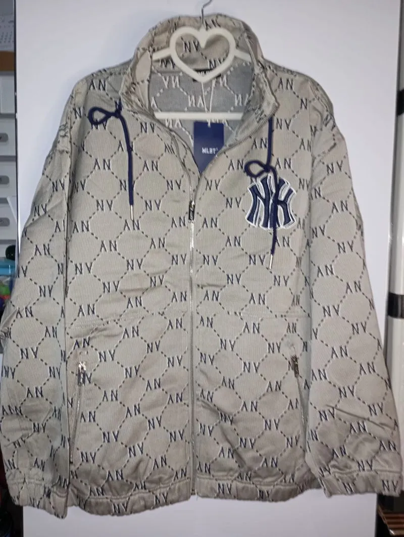 MLB Signature Classic Jacket (Outerwear Jacket Pria) photo 1