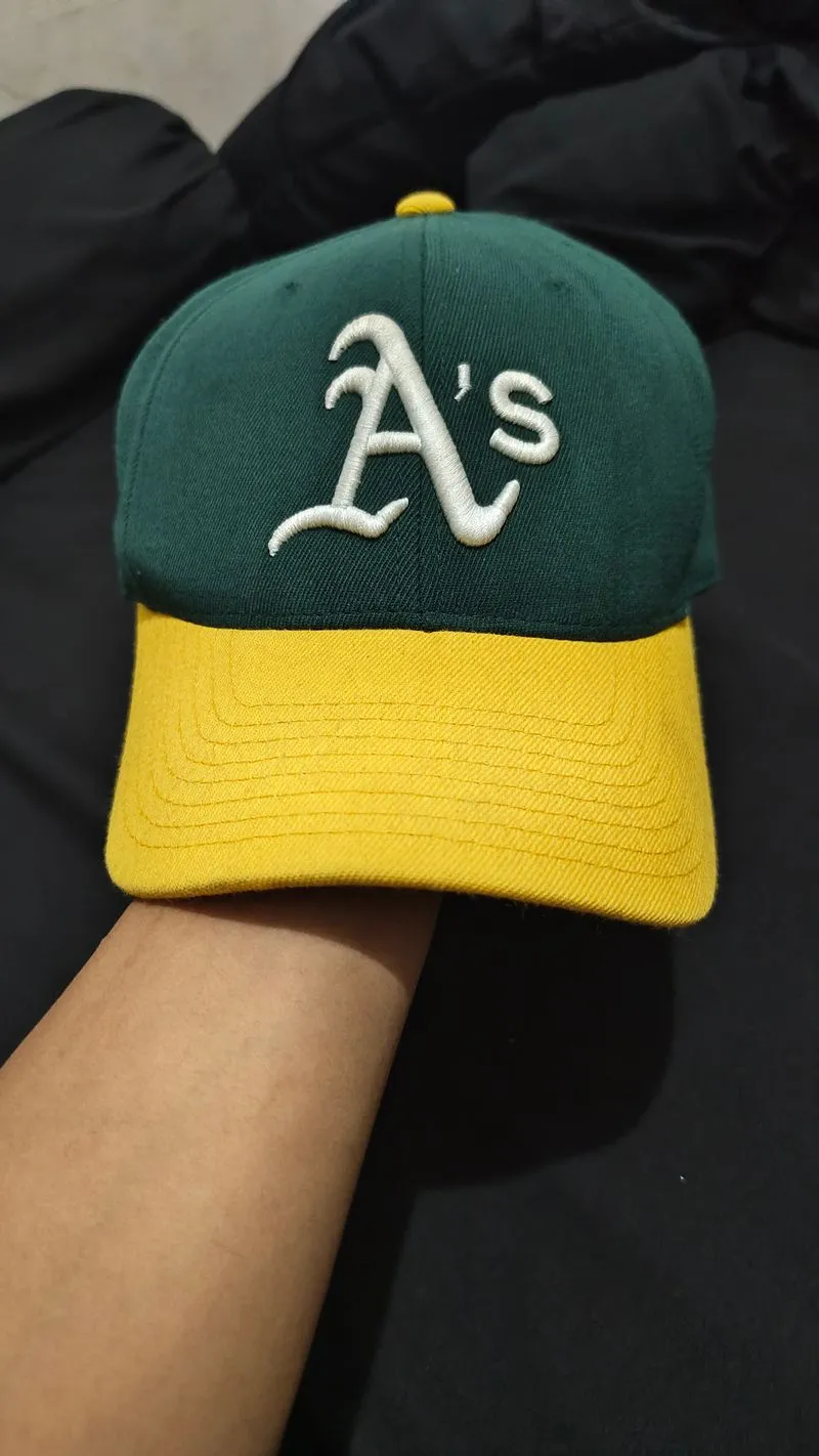 MLB Streetwear Sportswear Hat Pria green yellow photo 1