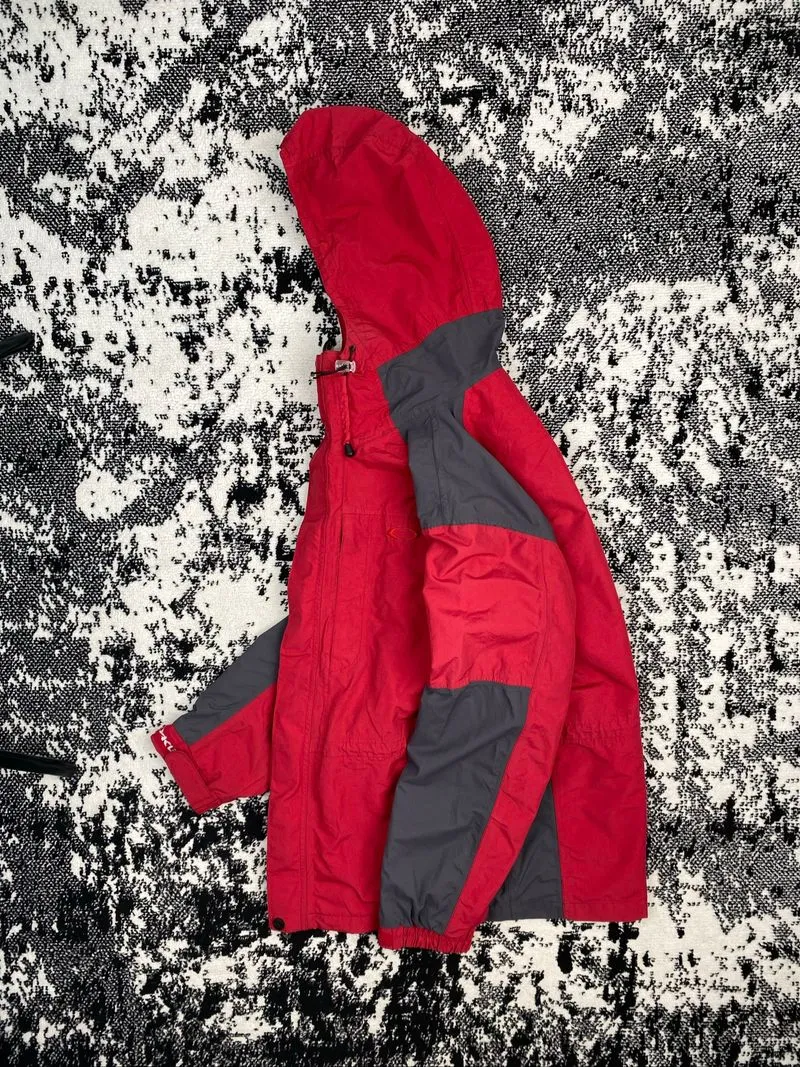 OAKLEYYY JACKET photo 1