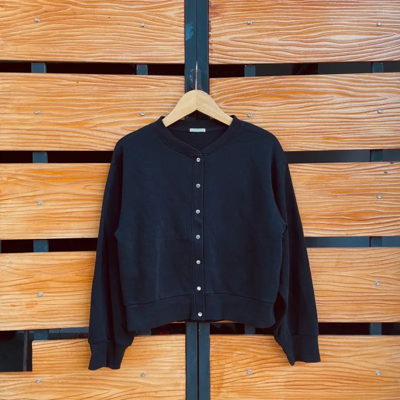 cardigan GU photo 1