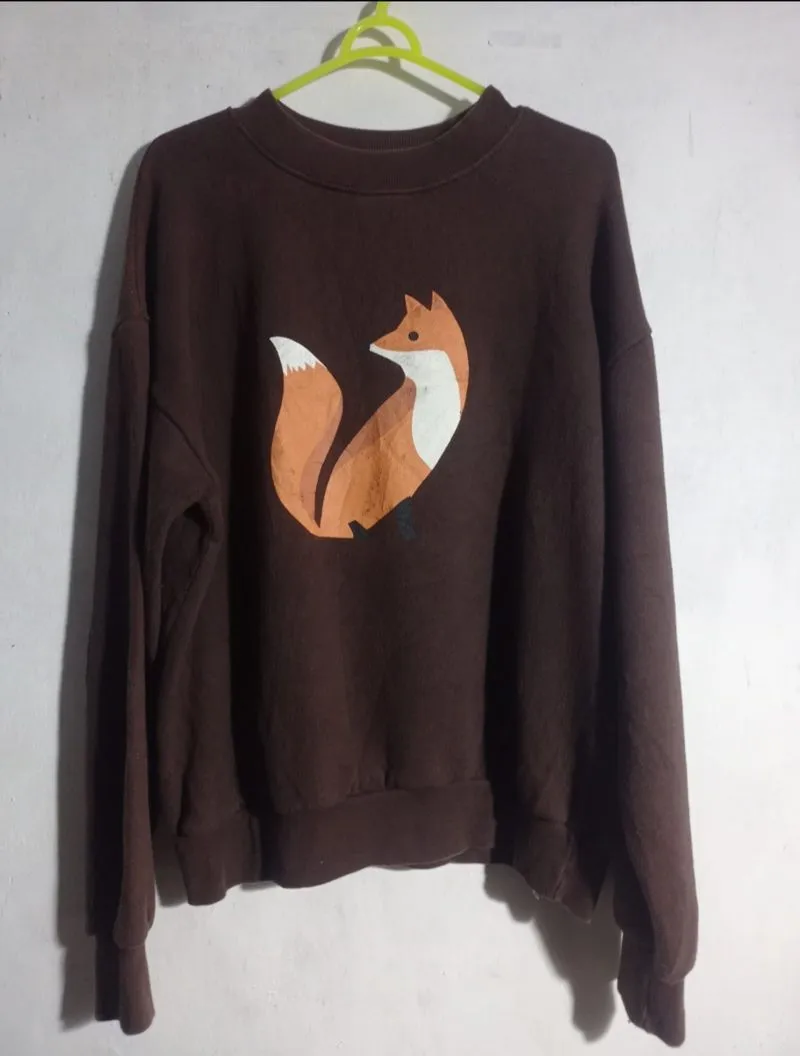 Sweater / CN " Rubah "  photo 1