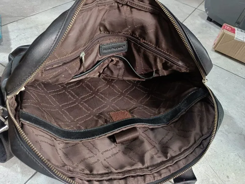Tas Laptop Kulit Hush Puppies Original photo 1