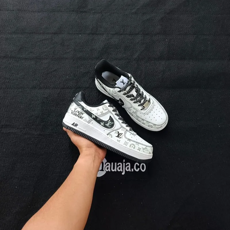 Louis Vuitton x Nike Air Force 1 Collab Edition photo 1