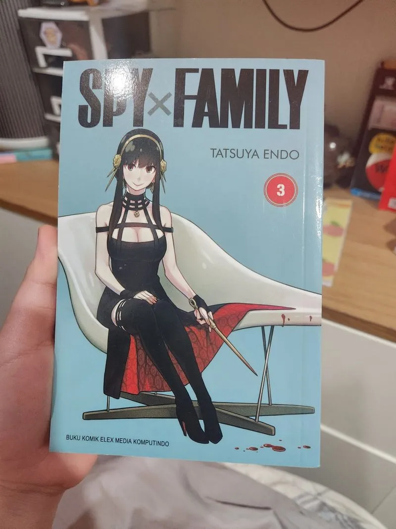 1 set spy x family photo 1