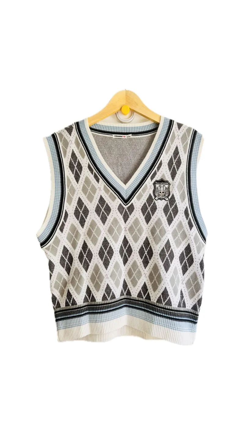 Academia Ketupat Vest photo 1