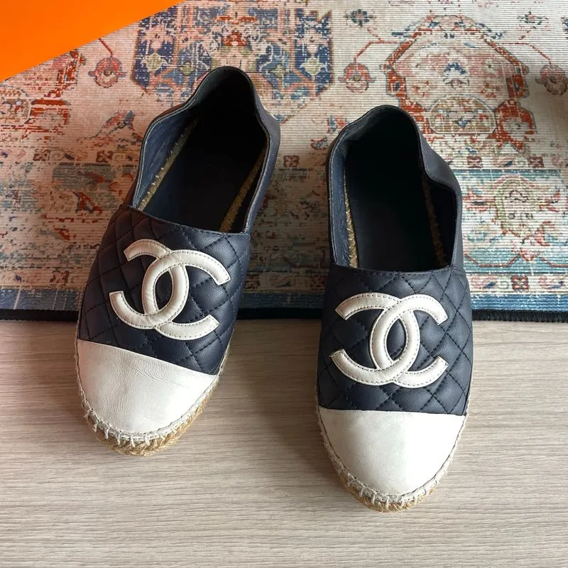 Chanel espadrilles size 38 photo 1
