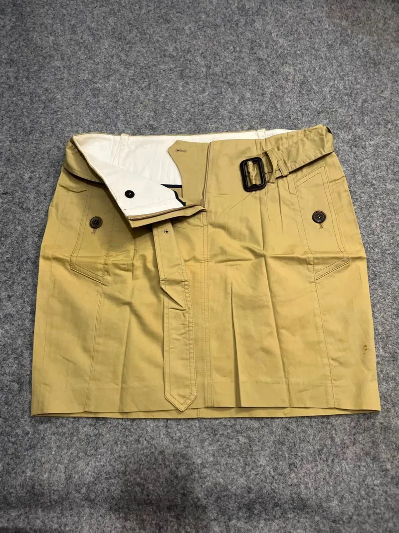 Woman Skirt Short Skirt photo 1
