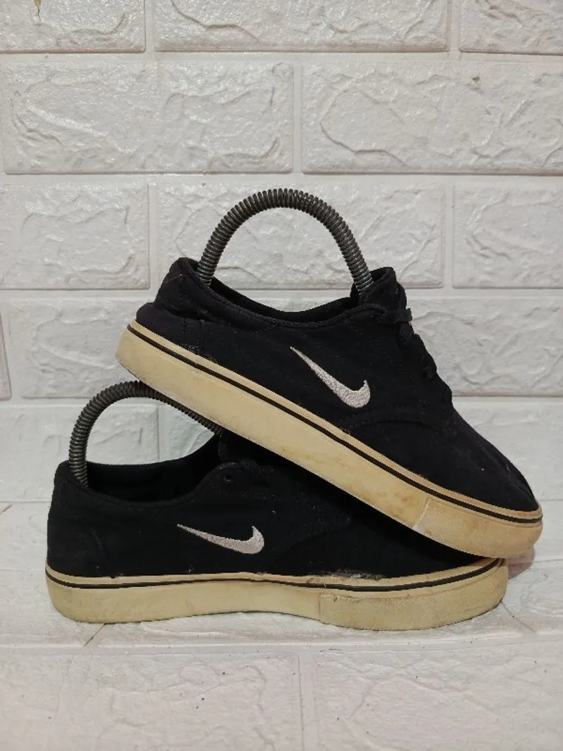 Nike SB Clutch Black White photo 1