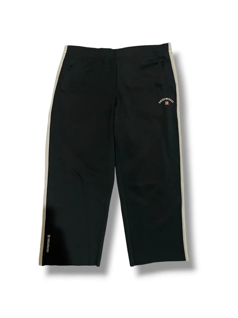 Track pants photo 1
