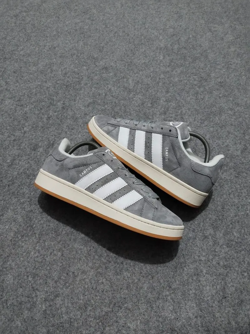 adidas campus photo 1