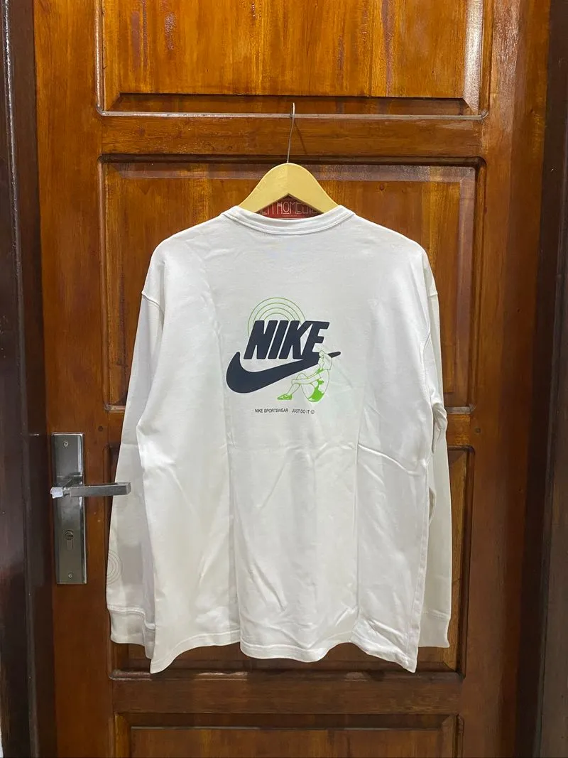 Nike NSW Long Sleeve photo 1