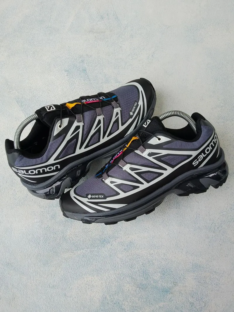 Salomon Streetwear Gorpcore Sneakers Pria gray photo 1