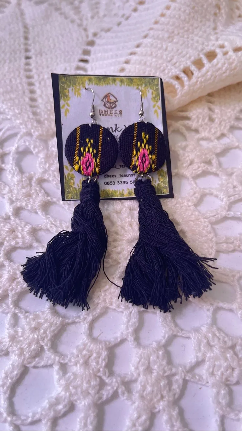 anting tenun asli NTT photo 1