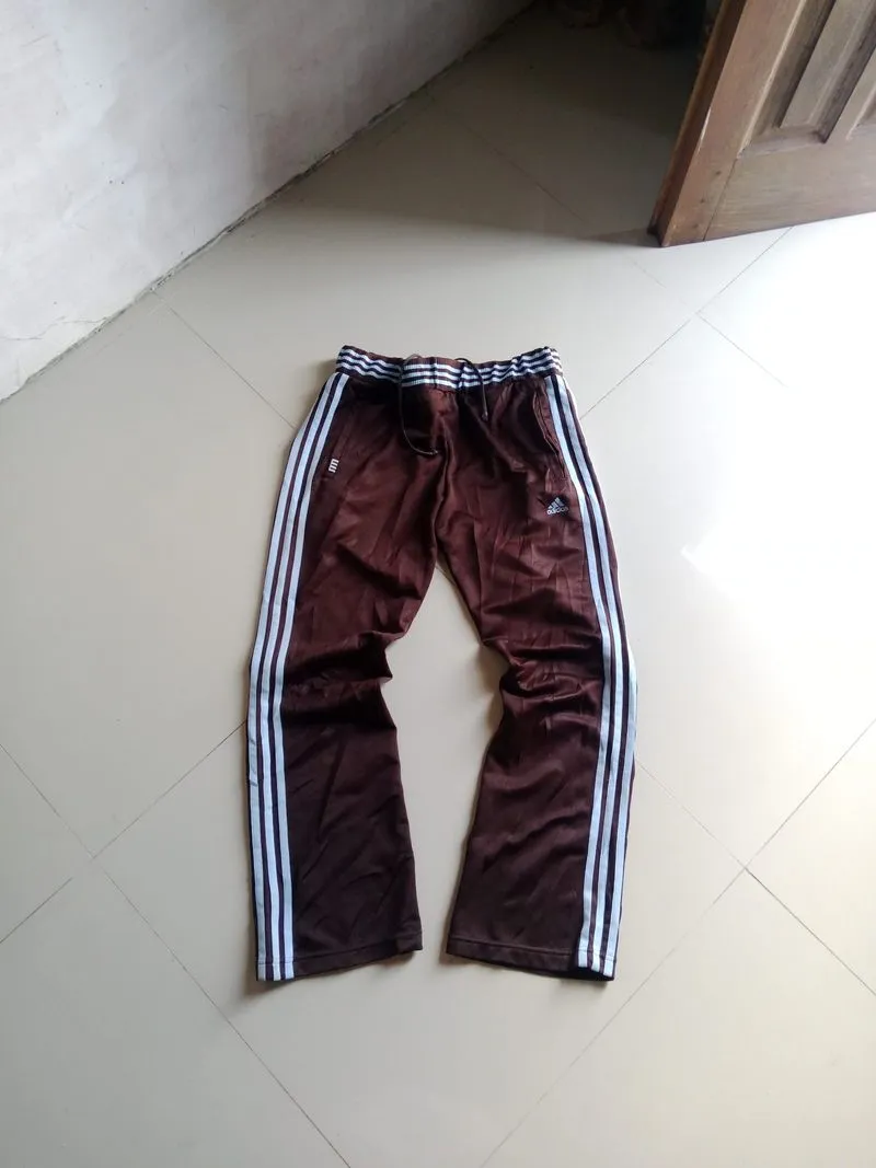 Trackpants Adidas Garis Tiga photo 1