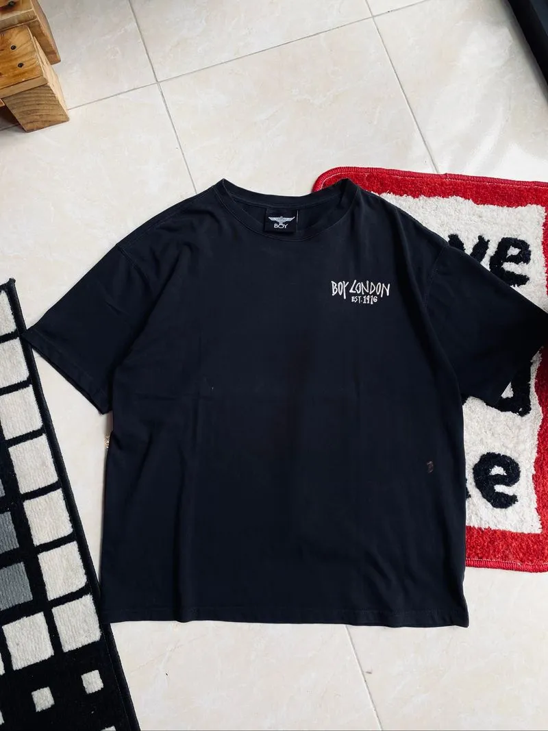 Boy London Back hit Eagle photo 1