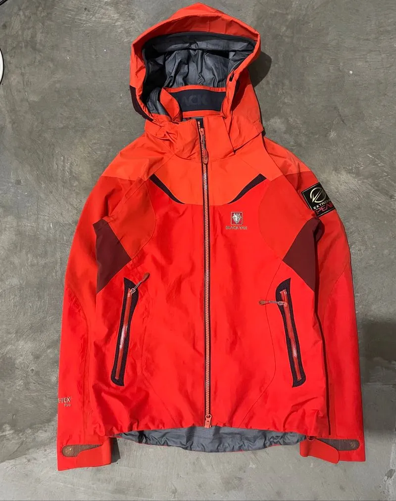 BLACKYAK GORETEX PRO  photo 1
