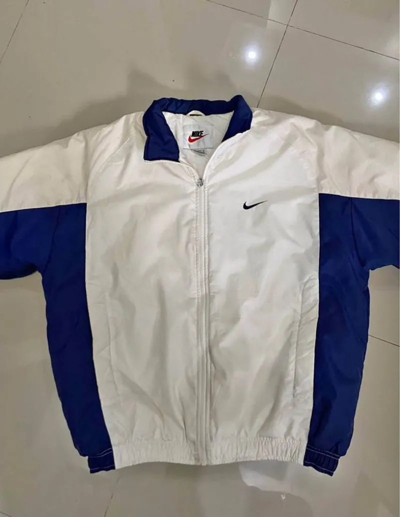 Nike vintage 90s photo 1