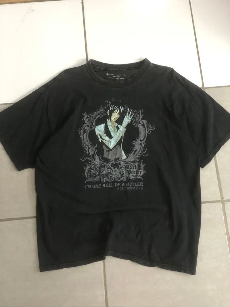 Black butler anime tshirt photo 1