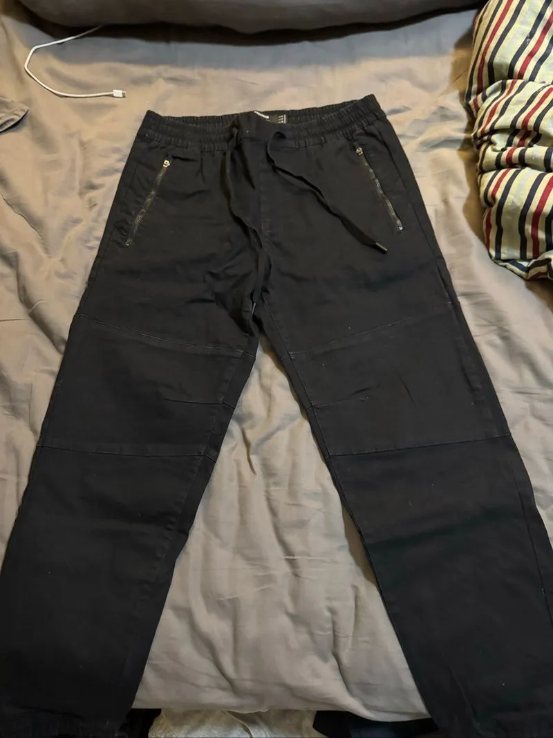Pull & Bear Jeans photo 1