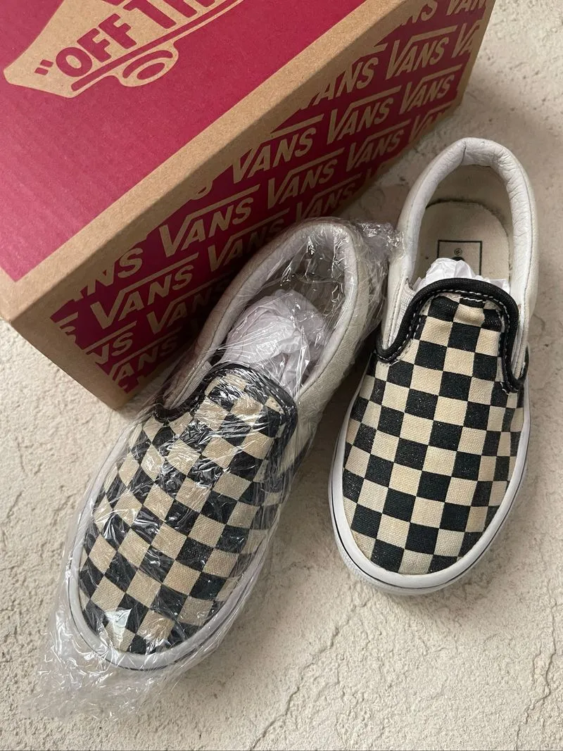 Vans Kids Slip-On photo 1