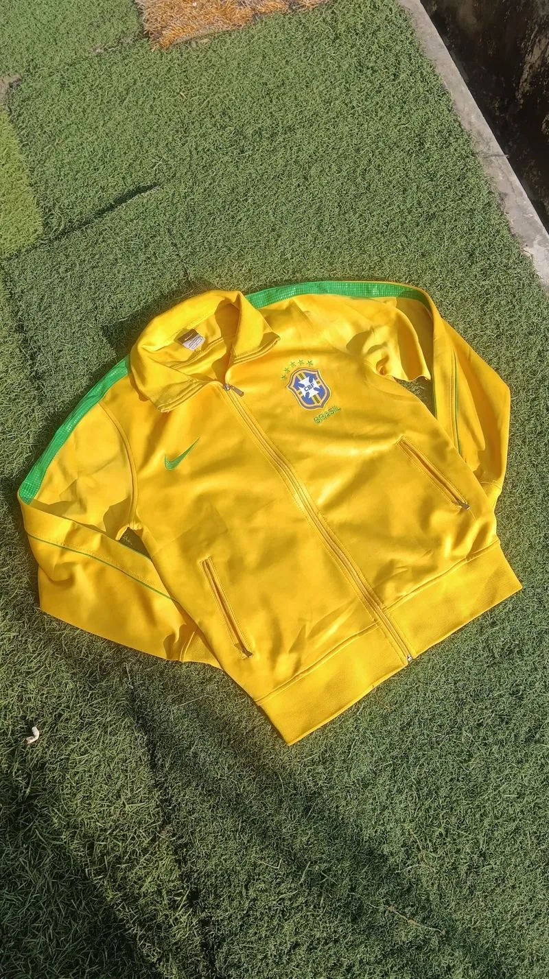 Y2K Tracktop Nike Brazil photo 1