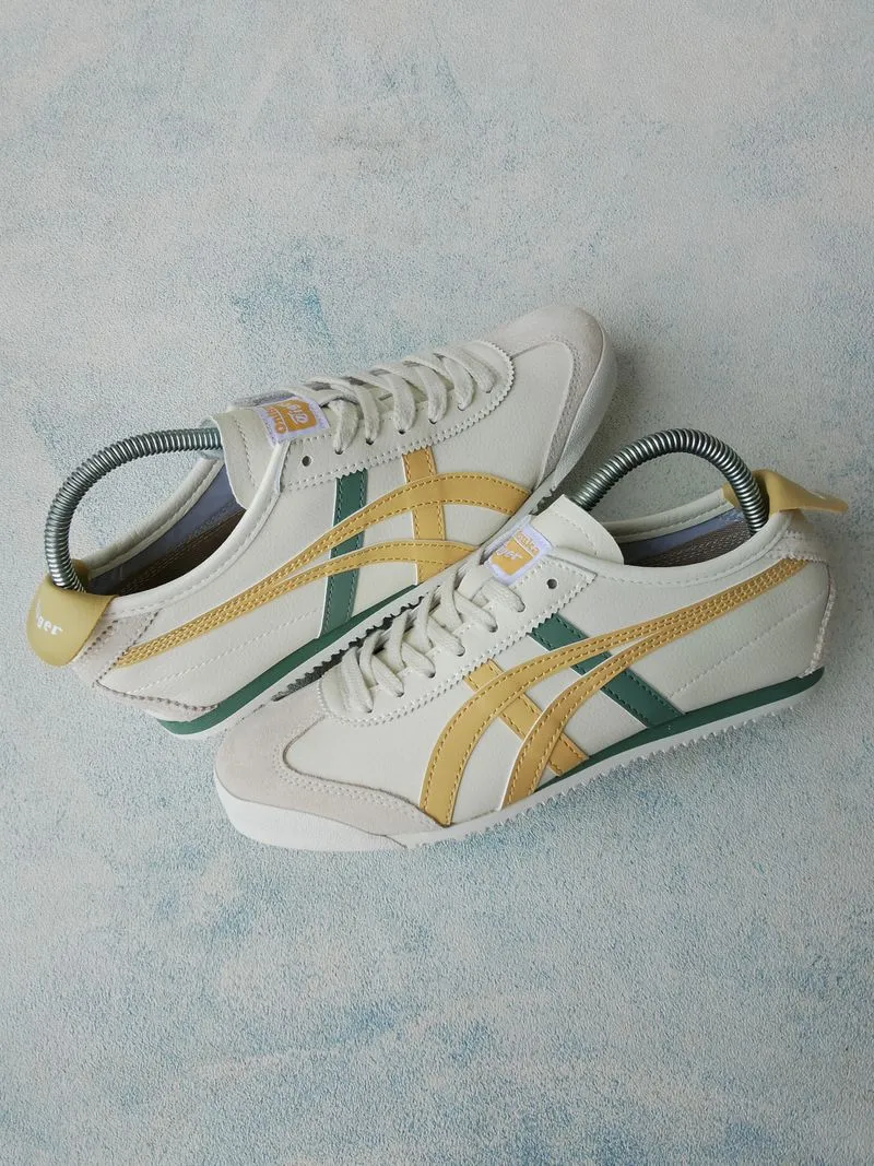Onitsuka Tiger Cosplay Casual Sneakers Wanita multicolor photo 1