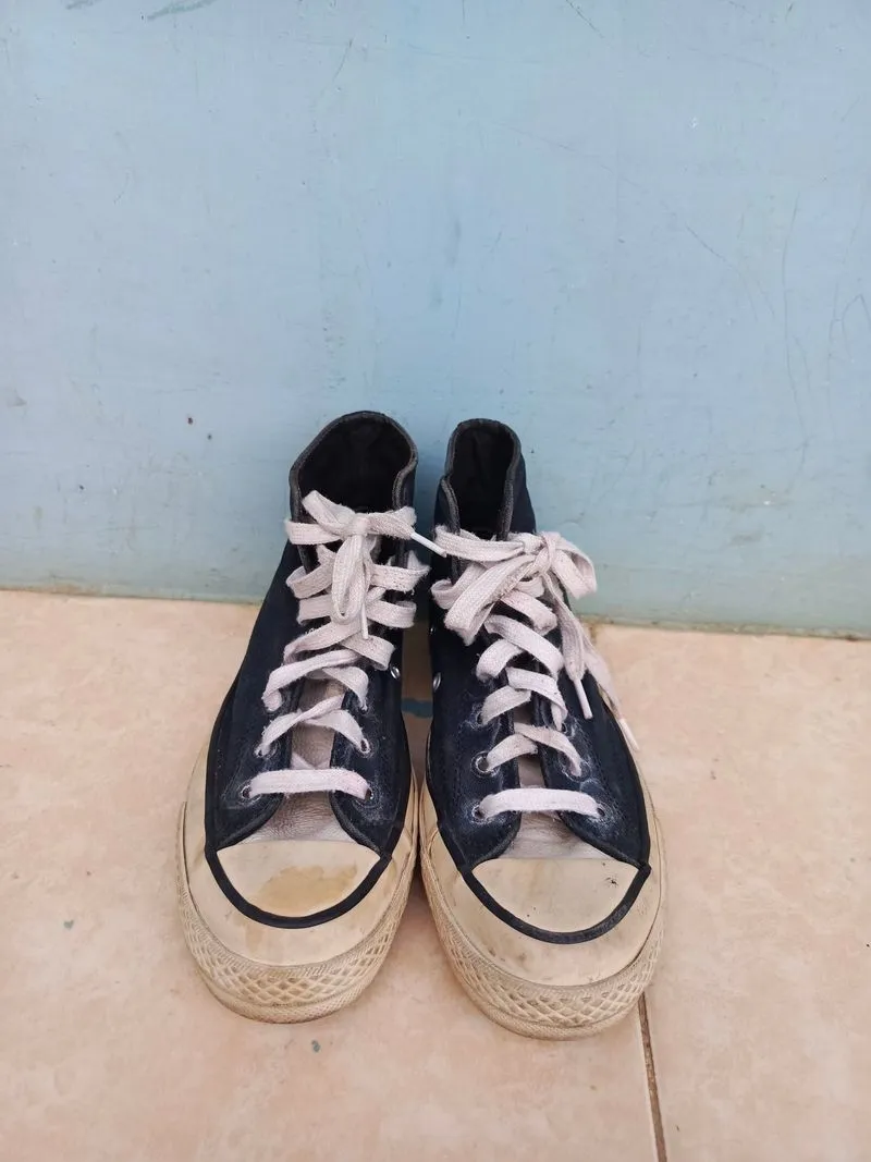 sepatu Converse x Essentials fear of god photo 1