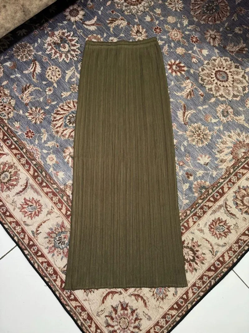 Pleats please issey miyake skirt midi olive green photo 1