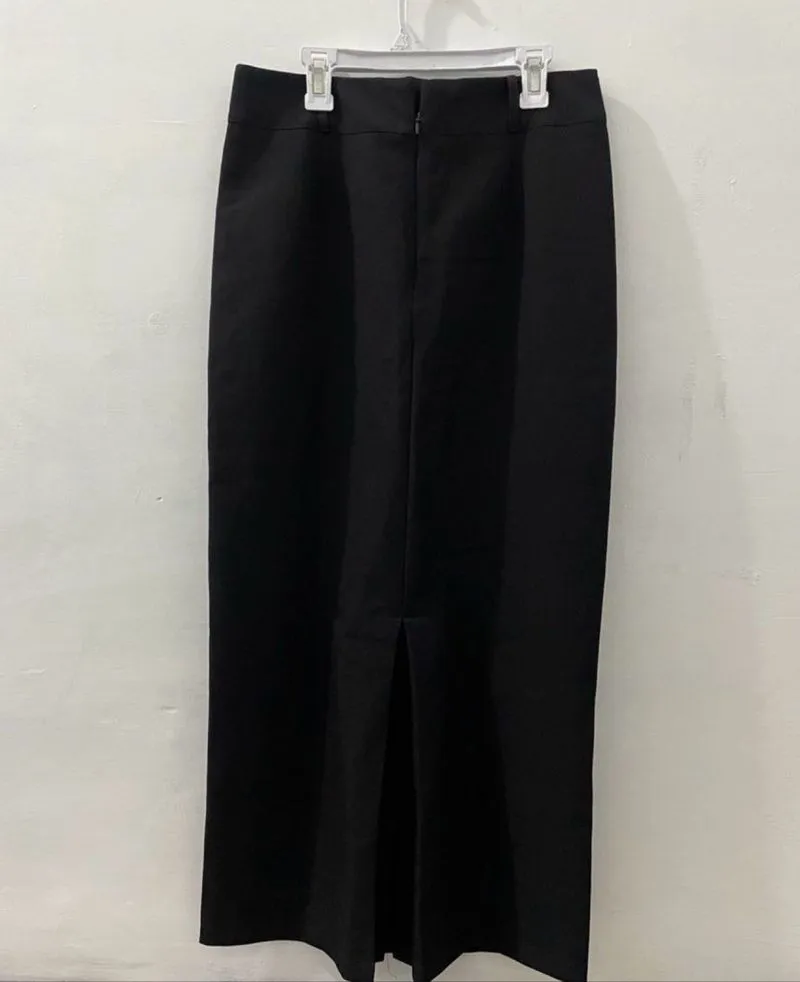 Rok hitam Span photo 1