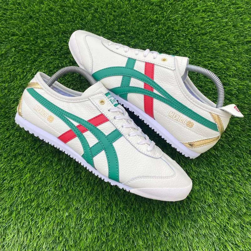 Onitsuka Tiger Casual Sneakers Pria white photo 1